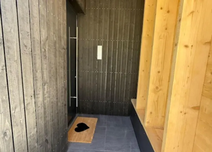 Holiday home Tiny Albuin